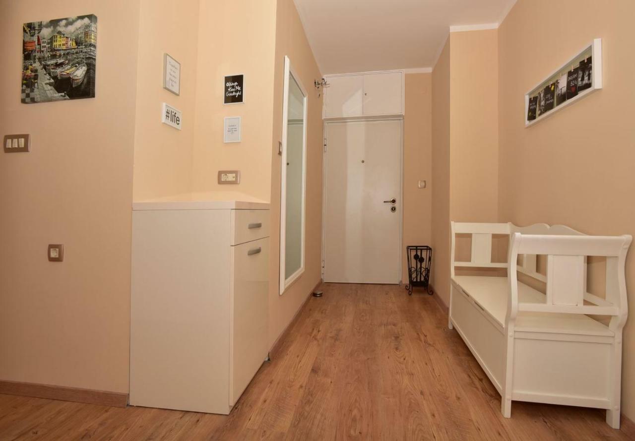 Apartman Mate Luka มาคาร์สกา ภายนอก รูปภาพ